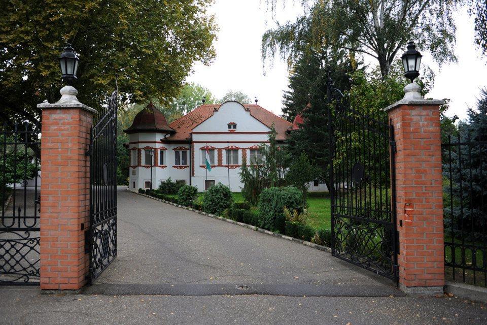 Kastelyszallo Mateszalka Exterior photo
